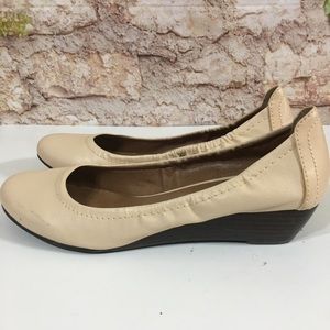 Lucky Brand Faith Wedge Pump Shoes 9.5 B